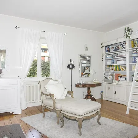 Villa Carlotta *